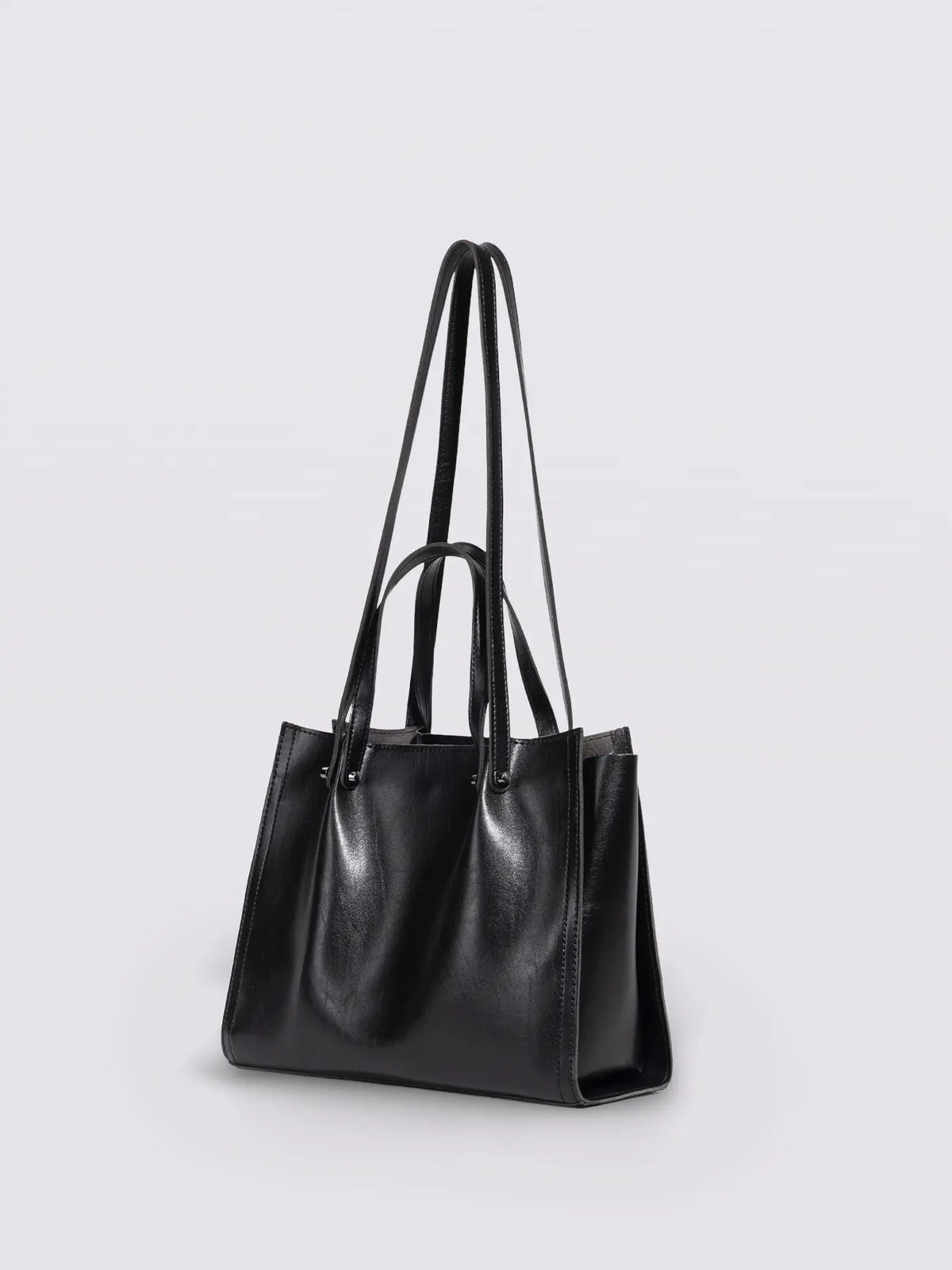 Paola Carryall Tote